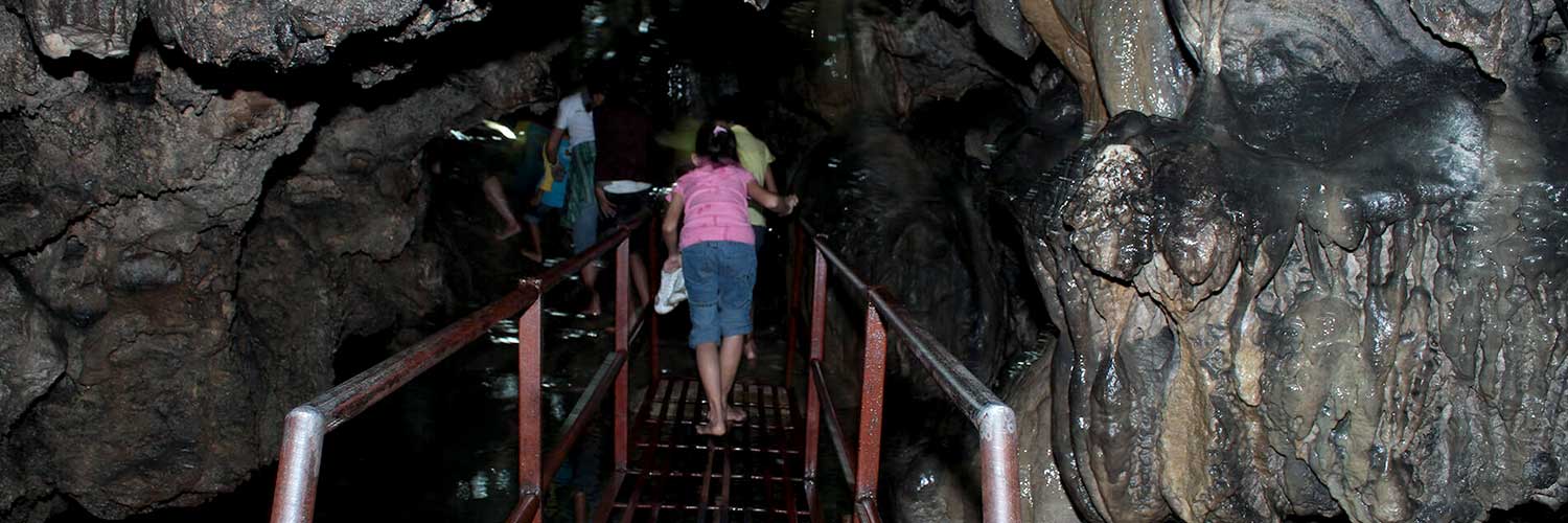 mawsmai cave tour